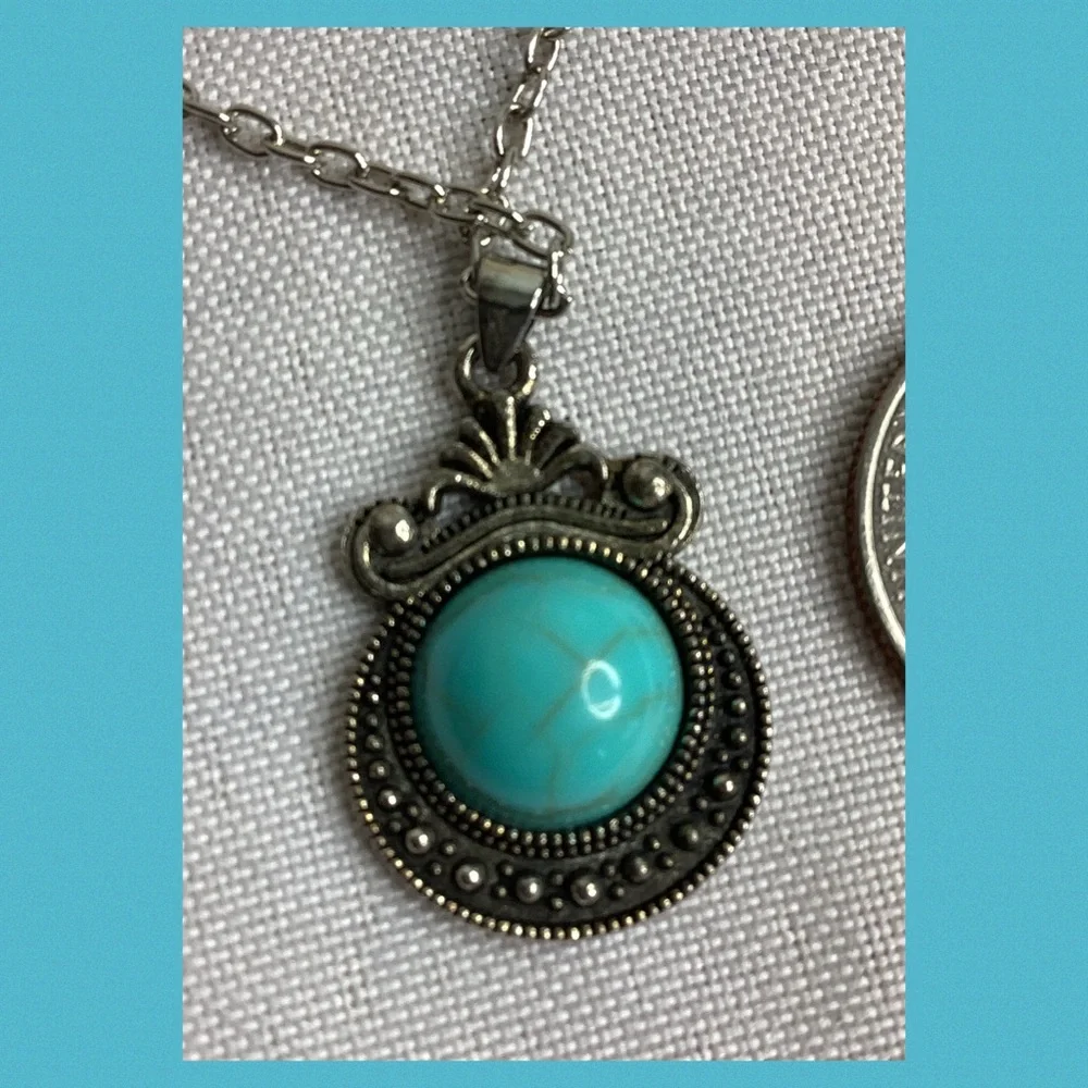Turquoise Pendant Necklace